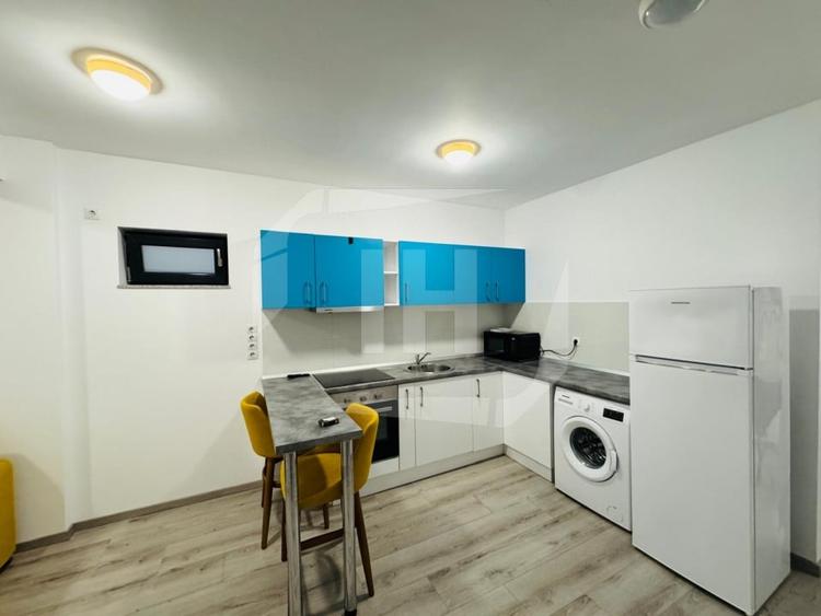 Apartament cu 2 camere semidecomandat, mobilat în Gruia