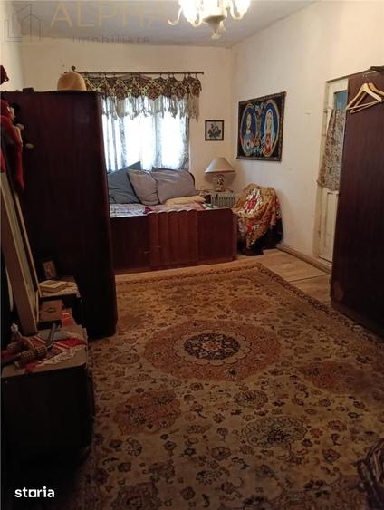 Casă cu 5 camere cu Teren 2320 Mp în Galații Bistriței