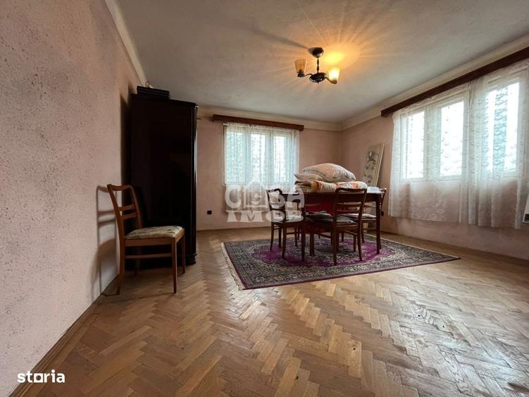 Casă cu 4 camere decomandat cu Teren 980 Mp în Sud