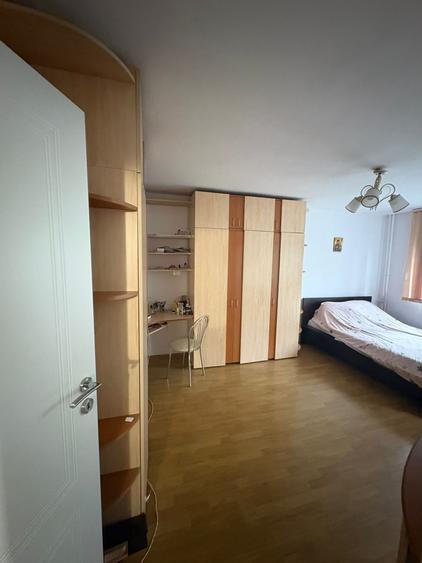 Garsonieră decomandată în Târgu Cucu