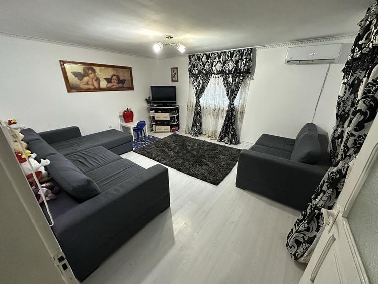 Casă cu 2 camere cu Teren 300 Mp în Central