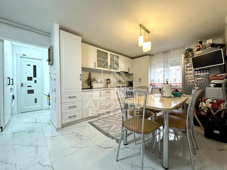 Apartament cu 2 camere decomandat, mobilat în Steaua
