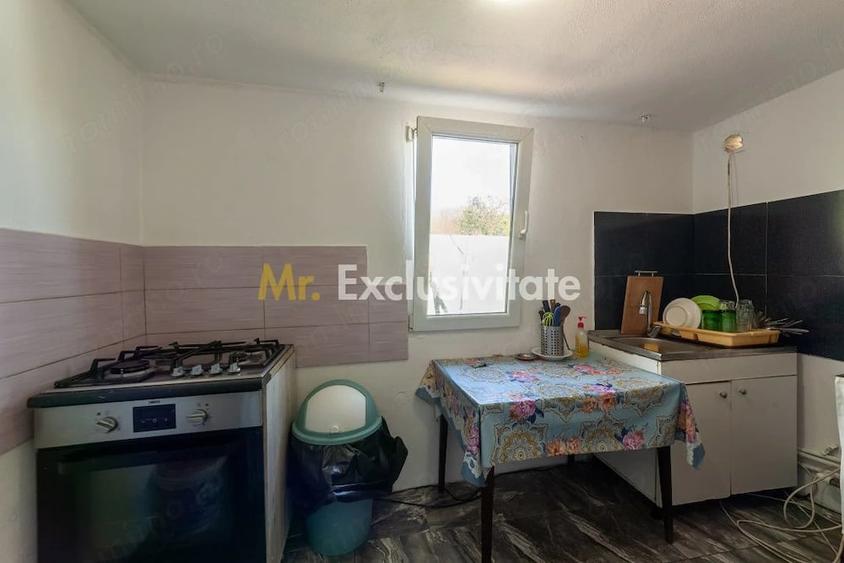 Casă cu 3 camere cu Teren 1034 Mp în Crintești