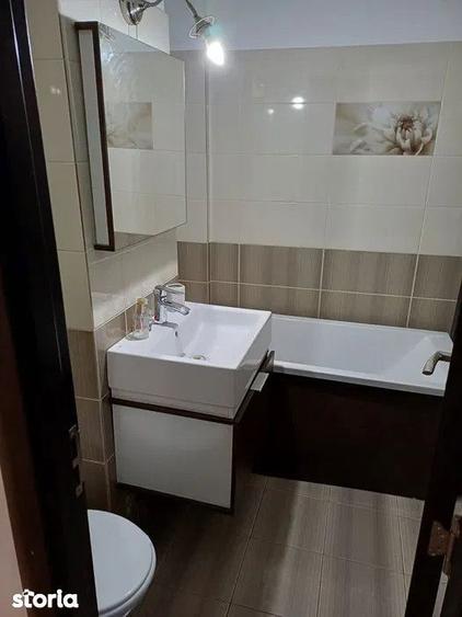 Apartament cu 3 camere decomandat, mobilat în Inel II