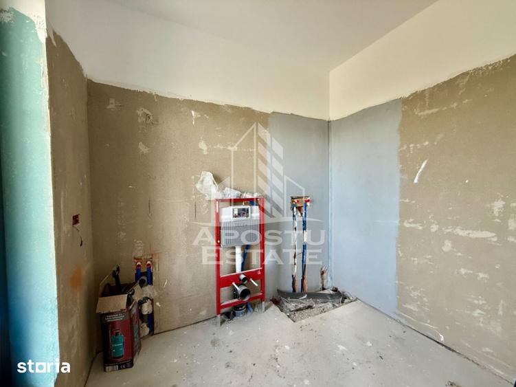 Casă cu 5 camere cu Teren 500 Mp în Ghiroda