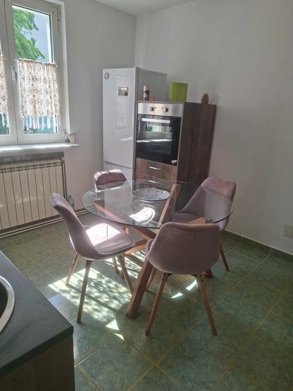 Apartament cu 2 camere decomandat în Mărăței