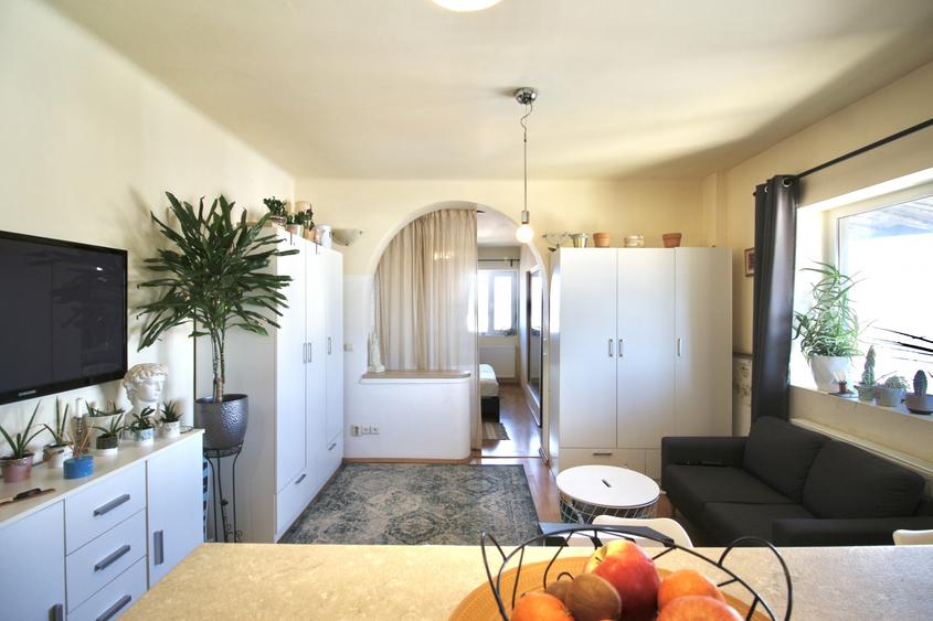 Apartament cu 2 camere decomandat, mobilat în Dorobanți