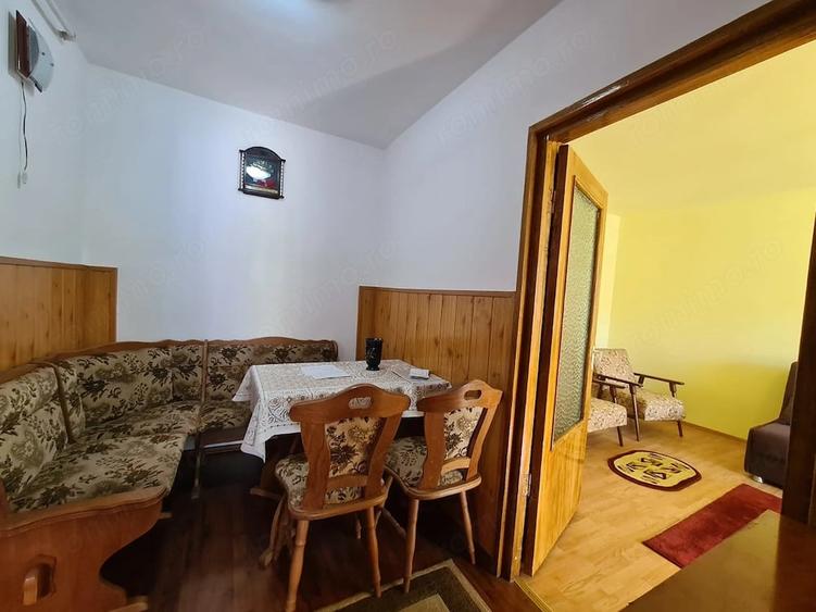 Apartament cu 2 camere decomandat în Piața Centrală