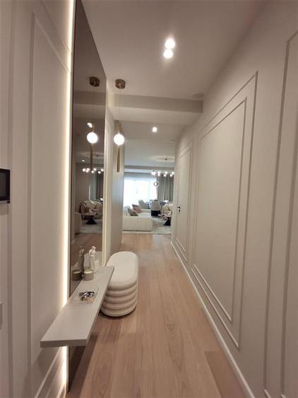 Apartament cu 3 camere decomandat în Exterior Sud