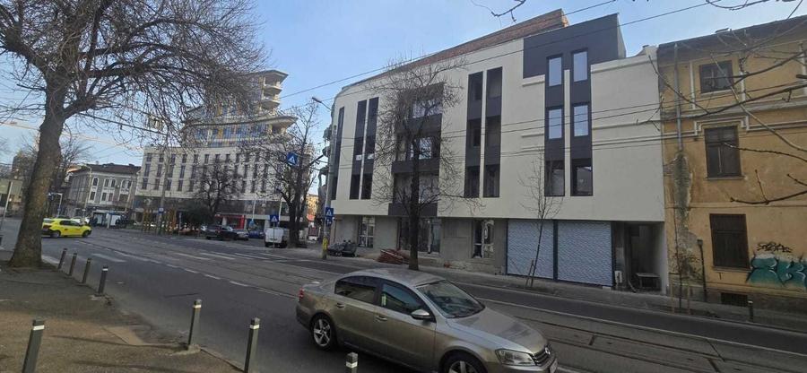 Spațiu comercial, de 500 mp, în Ferdinand