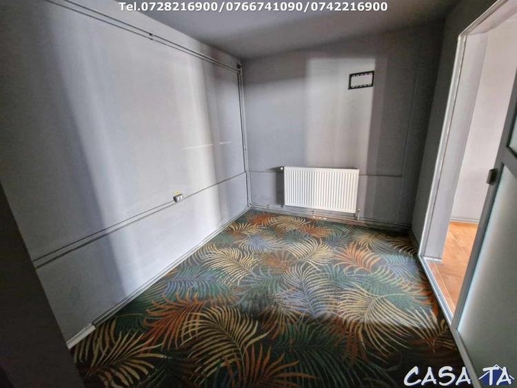 Spațiu comercial, de 74 mp, în Central