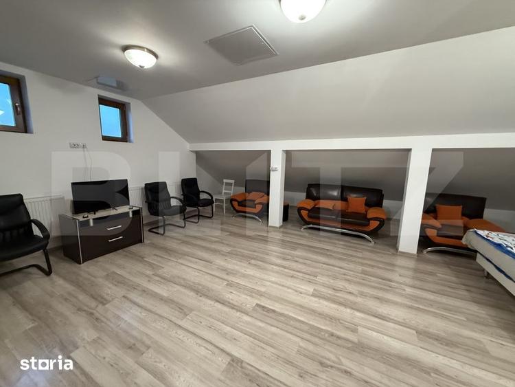 Casă cu 6 camere cu Teren 3173 Mp în Central