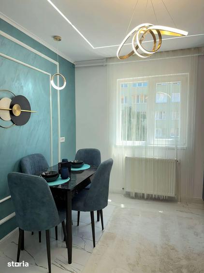Apartament cu 3 camere semidecomandat în Șagului