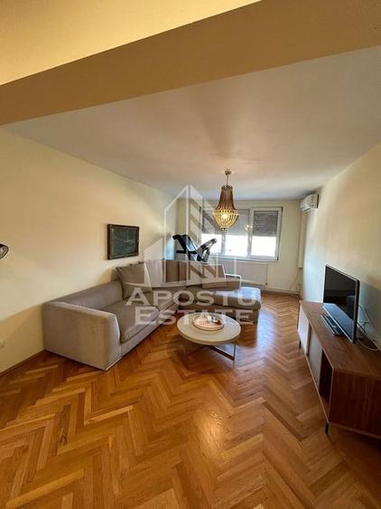 Apartament cu 3 camere decomandat, mobilat în Take Ionescu