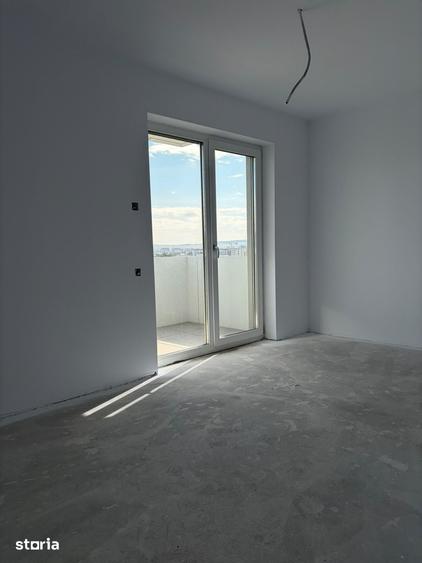 Apartament cu 3 camere decomandat în Iris