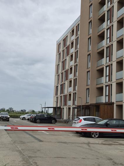 Apartament cu 2 camere semidecomandat în Torontalului