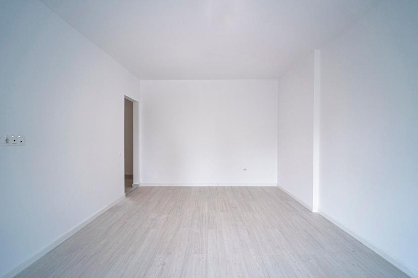 Apartament cu 2 camere decomandat în Păcii