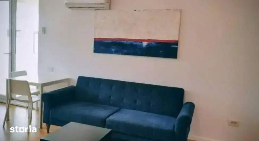 Apartament cu 2 camere, mobilat în Central
