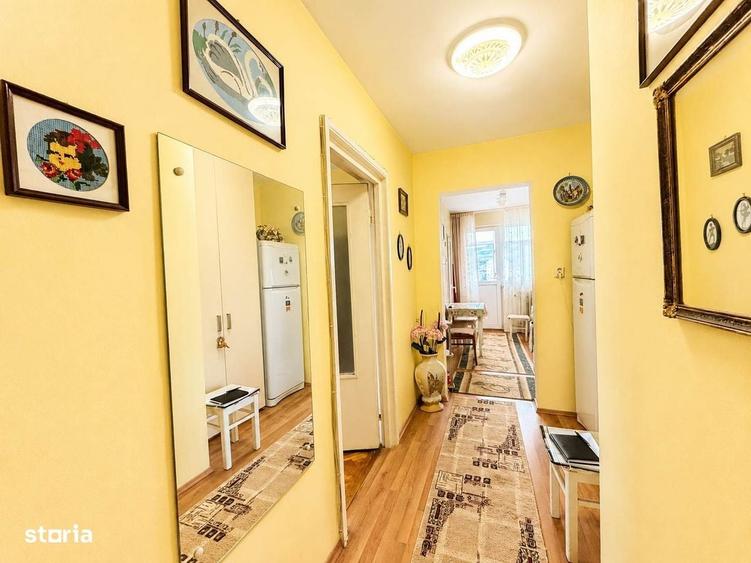 De vanzare apartament 2 camere Gheorgheni - 1
