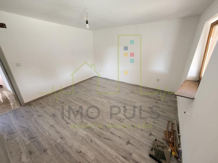 Casă individuală cu 4 camere cu Canalizare în Șag