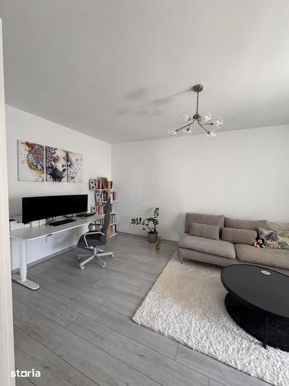 Apartament cu 2 camere decomandat în Grivița