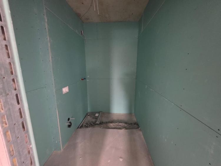 Apartament cu 2 camere decomandat în Dobroești