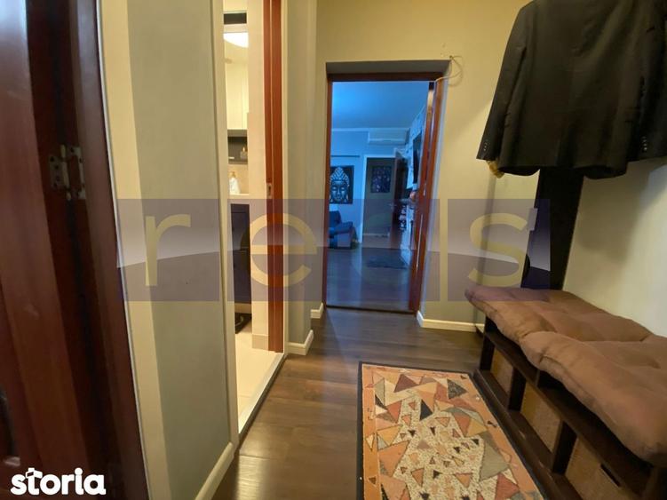 Apartament cu 3 camere, mobilat în Aviației