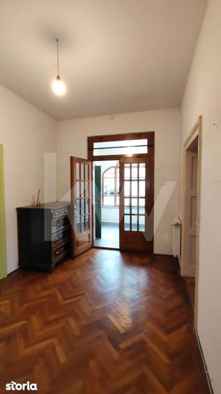 Casă cu 4 camere cu Teren 540 Mp în Lupeni