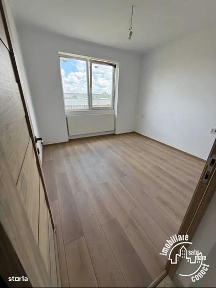 Apartament cu 3 camere decomandat în Micro 16