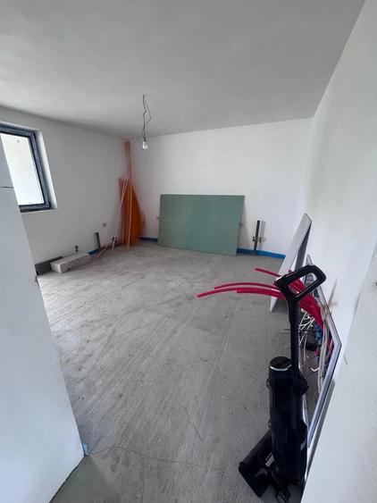 Casă cu Teren 1125 Mp în Amărăști