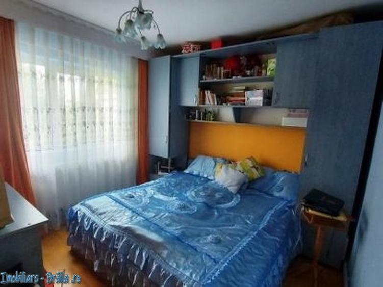 Apartament cu 3 camere decomandat în Vidin-Progresul