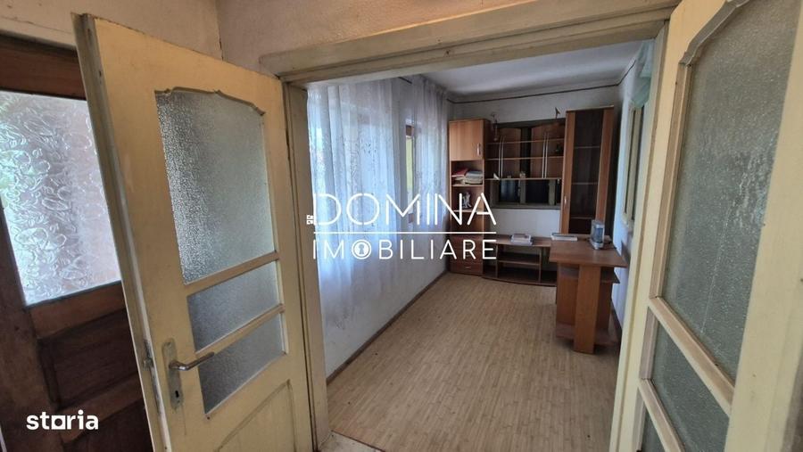 Casă cu 4 camere în Bălcești