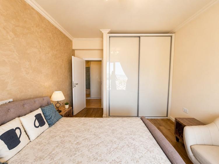 Apartament cu 2 camere decomandat, mobilat în Mamaia-Sat