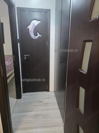 Apartament cu 2 camere decomandat, mobilat în P-ța Reșița