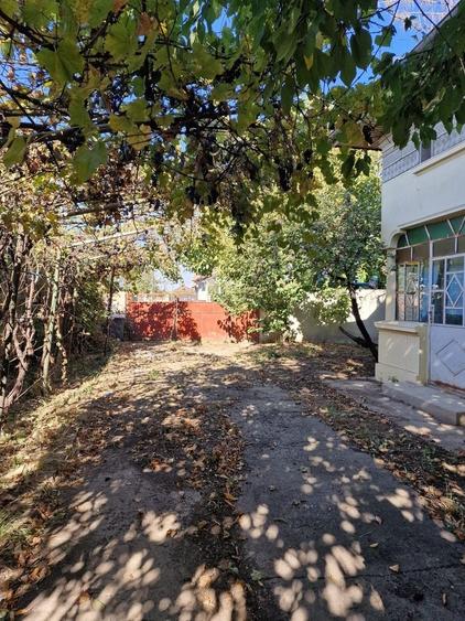 Casă individuală cu 4 camere cu Canalizare în Afumați