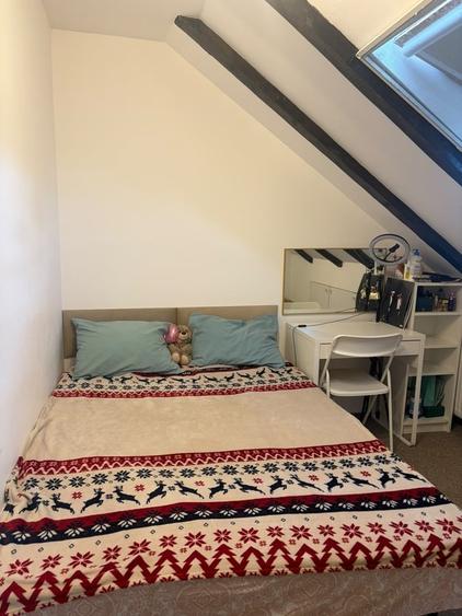 Apartament cu 3 camere semidecomandat în Ozana