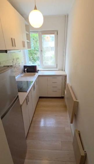 Apartament cu 2 camere semidecomandat în Dumbrăvița