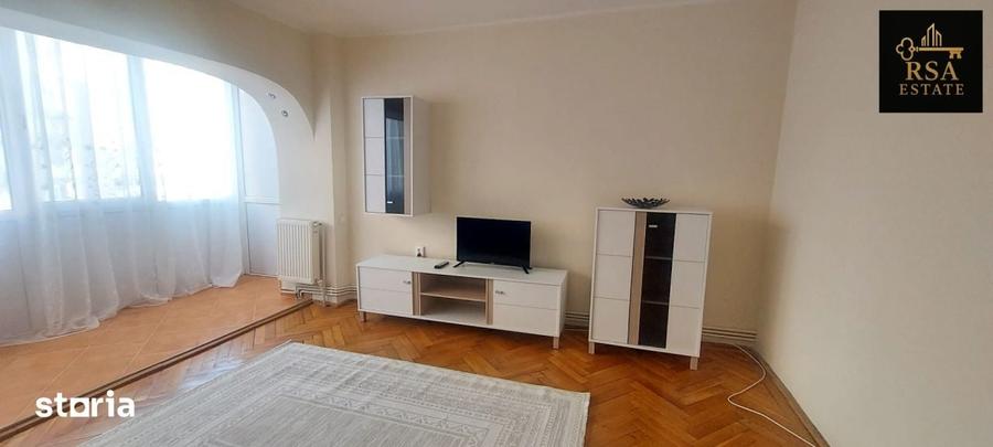Apartament cu 3 camere decomandat în Ultracentral