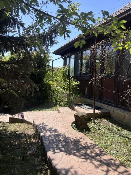 Casa de VANZARE Botosani/in spate la ANL Bucovina - 2