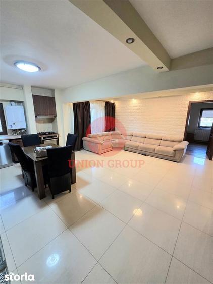 Apartament cu 4 camere în Gara