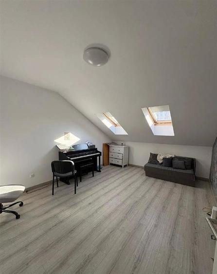Apartament cu 2 camere decomandat în Hipodrom 3