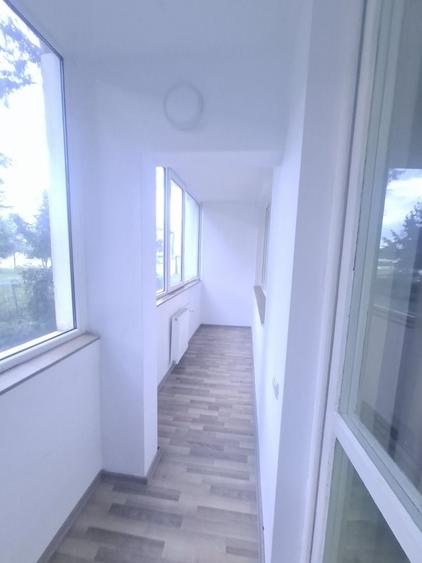 Apartament cu 2 camere semidecomandat în Centrul Civic