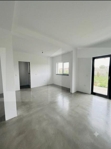 Duplex cu 4 camere cu Teren 316 Mp în Moșnița Veche