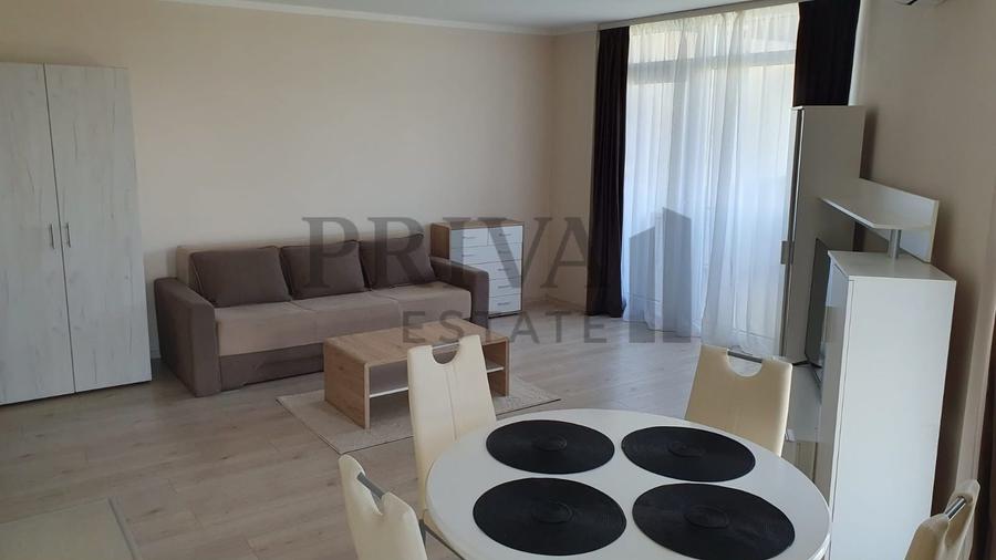 Apartament cu 2 camere decomandat, mobilat în Soarelui