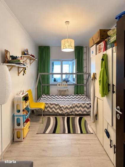 Apartament cu 3 camere decomandat în Aurel Vlaicu