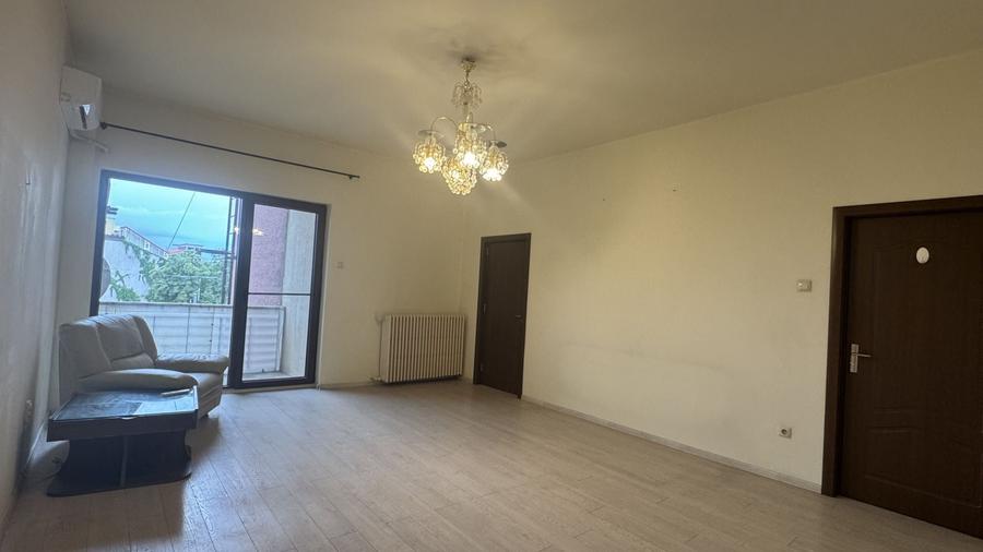 Apartament cu 2 camere decomandat în Ștefan cel Mare