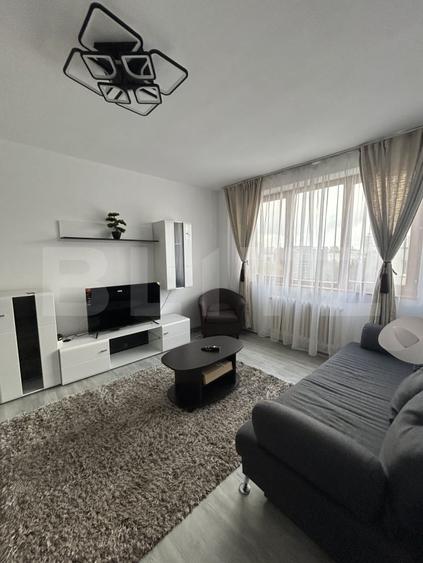 Apartament cu 2 camere semidecomandat, mobilat în Gheorgheni