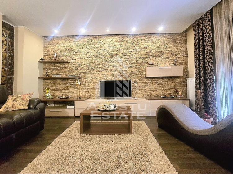 Apartament cu 3 camere decomandat, mobilat în Boul Roșu