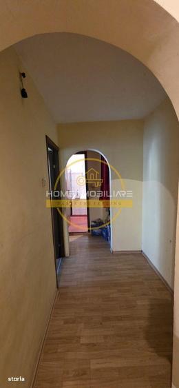 Apartament cu 3 camere decomandat în Dacia