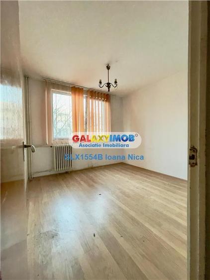 Apartament cu 3 camere decomandat, mobilat în Gorjului